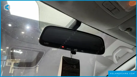 HYUNDAI STAREX WAGON 12-SEATER