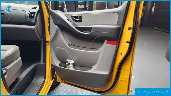 HYUNDAI STAREX SCHOOL BUS