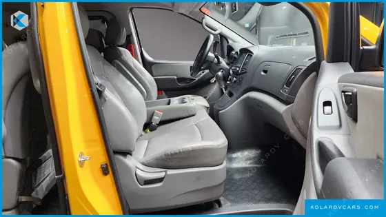 HYUNDAI STAREX SCHOOL BUS