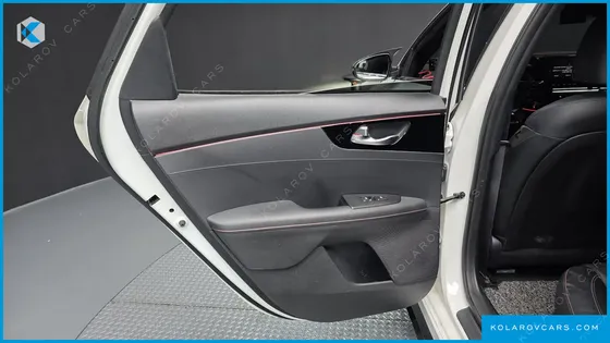 KIA K3 1.6 TURBO GT 5DOOR