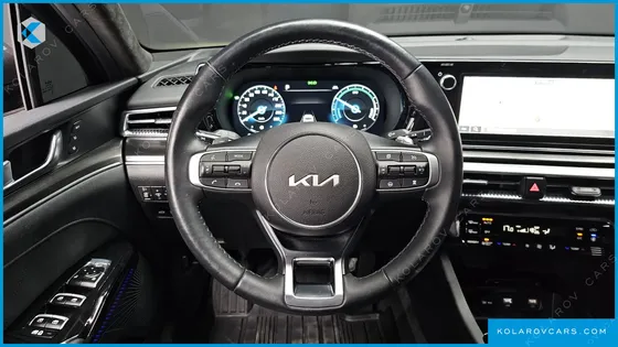KIA K5 SIGNATURE