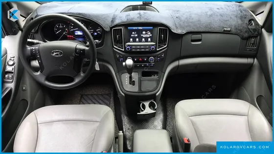 HYUNDAI STAREX WAGON 11-SEATER