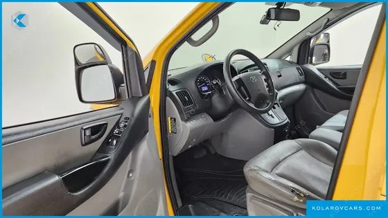 HYUNDAI STAREX SCHOOL BUS