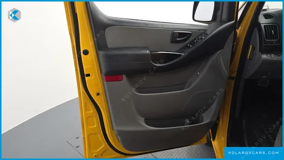 HYUNDAI STAREX SCHOOL BUS
