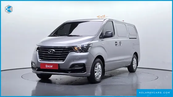 HYUNDAI STAREX VAN 3-SEATER