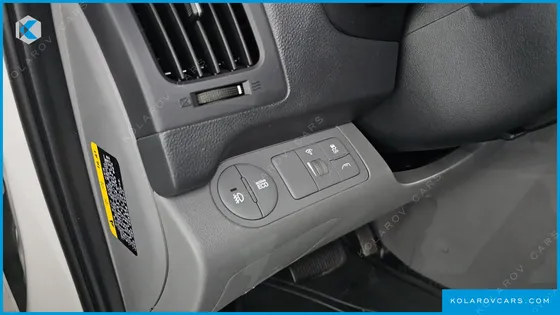 HYUNDAI STAREX WAGON 12-SEATER