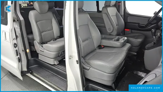 HYUNDAI STAREX WAGON 12-SEATER