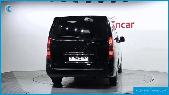 HYUNDAI STAREX WAGON 11-SEATER