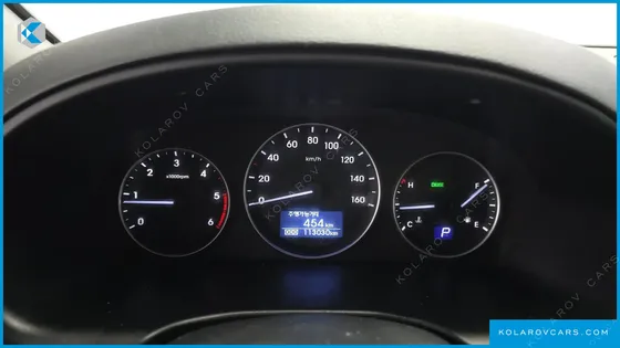 HYUNDAI STAREX WAGON 11-SEATER