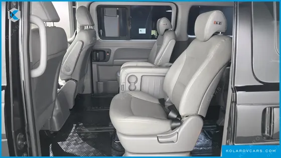 HYUNDAI STAREX WAGON 11-SEATER