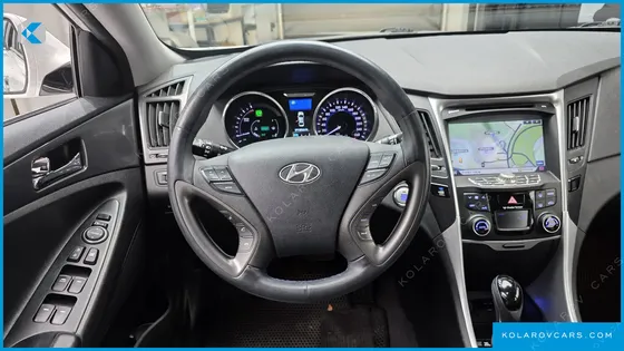 HYUNDAI SONATA 2.0