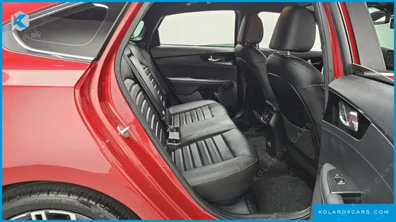 KIA K3 1.6 TURBO GT 5DOOR