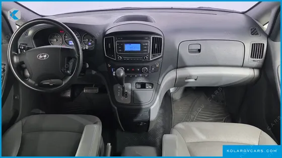 HYUNDAI STAREX WAGON 11-SEATER