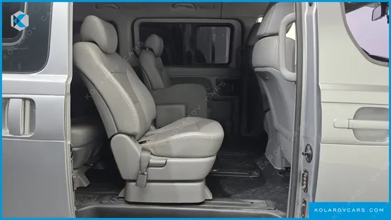 HYUNDAI STAREX WAGON 11-SEATER
