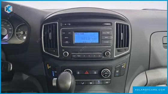 HYUNDAI STAREX WAGON 11-SEATER