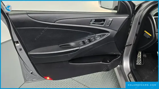 HYUNDAI SONATA 2.0