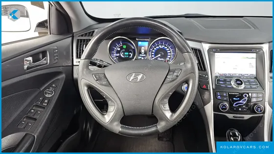 HYUNDAI SONATA 2.0