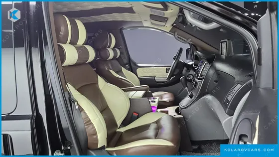 HYUNDAI STAREX VAN 5-SEATER