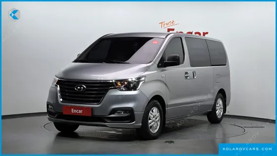 HYUNDAI STAREX VAN 3-SEATER