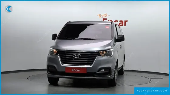 HYUNDAI STAREX VAN 3-SEATER