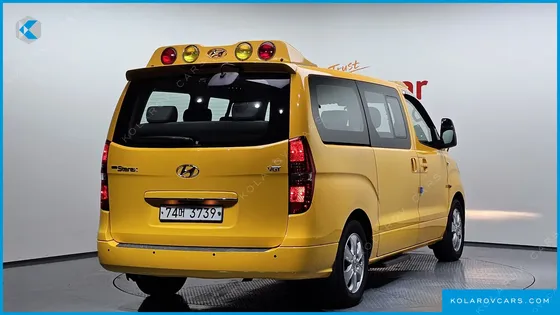 HYUNDAI STAREX SCHOOL BUS
