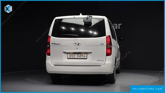 HYUNDAI STAREX VAN 3-SEATER