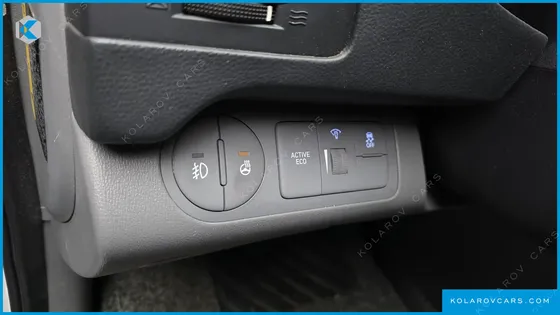 HYUNDAI STAREX VAN 3-SEATER