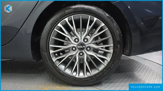 KIA K3 1.6