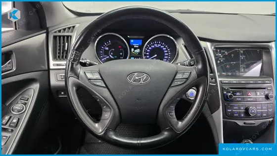HYUNDAI SONATA 2.0