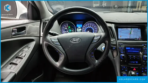 HYUNDAI SONATA 2.0