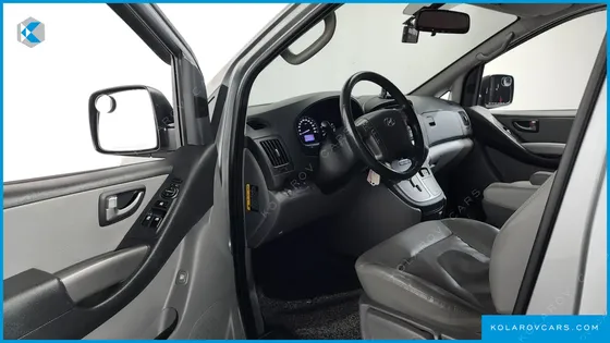 HYUNDAI STAREX CAMPING CAR