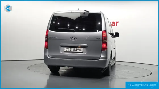 HYUNDAI STAREX WAGON 11-SEATER