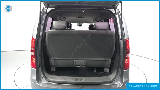 HYUNDAI STAREX WAGON 11-SEATER