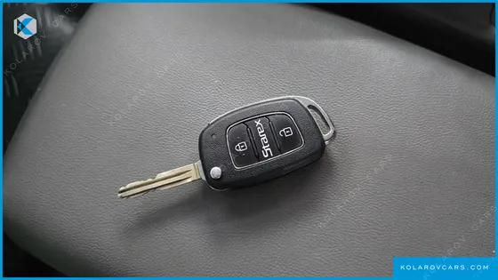 HYUNDAI STAREX WAGON 11-SEATER