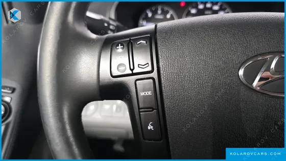 HYUNDAI STAREX WAGON 11-SEATER