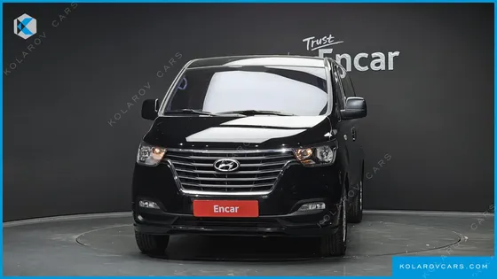 HYUNDAI STAREX VAN 5-SEATER