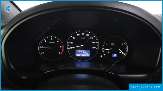 HYUNDAI STAREX WAGON 12-SEATER