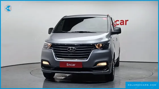 HYUNDAI STAREX VAN 3-SEATER