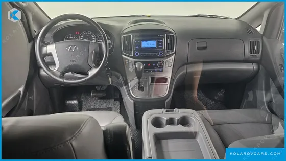 HYUNDAI STAREX VAN 3-SEATER