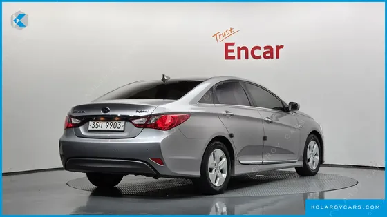 HYUNDAI SONATA 2.0