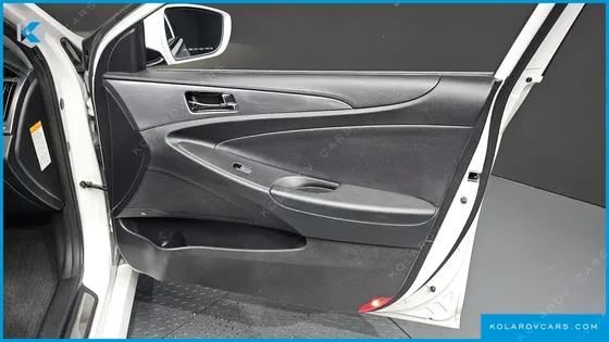 HYUNDAI SONATA 2.0