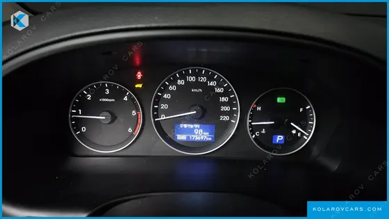 HYUNDAI STAREX FREEZER CAR
