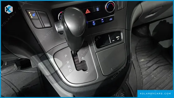 HYUNDAI STAREX FREEZER CAR