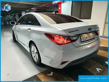 HYUNDAI SONATA 2.0