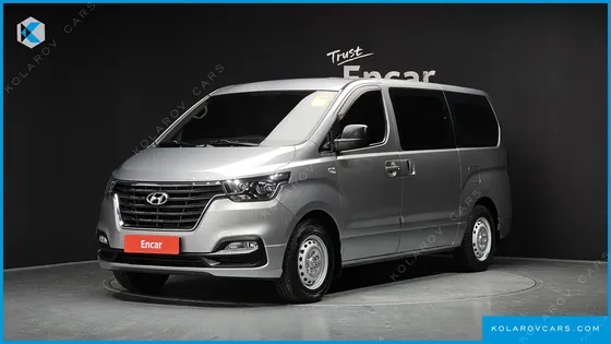 HYUNDAI STAREX VAN 5-SEATER
