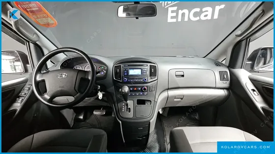 HYUNDAI STAREX VAN 5-SEATER
