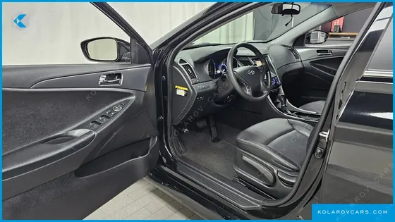 HYUNDAI SONATA 2.0