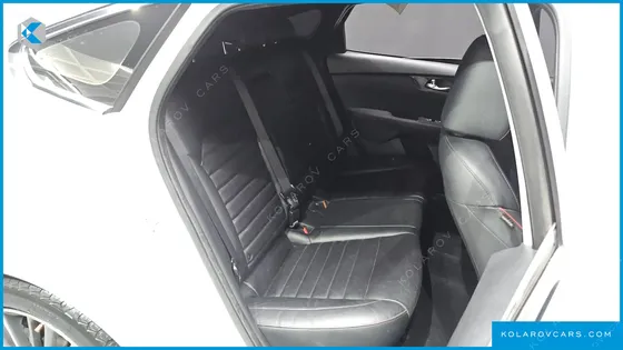KIA K3 1.6 TURBO GT 5DOOR