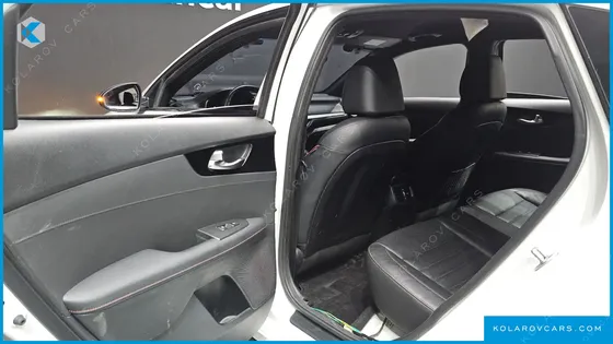 KIA K3 1.6 TURBO GT 5DOOR