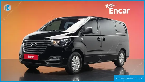 HYUNDAI STAREX VAN 5-SEATER
